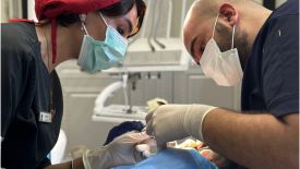 کلینیک تخصصی ایمپلنت دندان در تهران